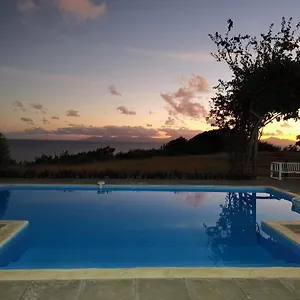Villa Maria'landa, Capesterre
